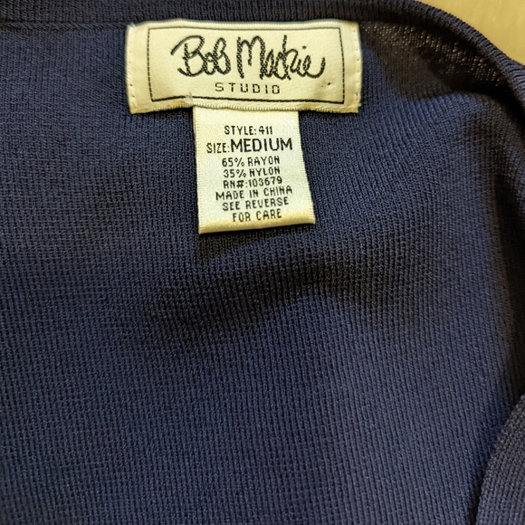 Bob Mackie navy blue and cream striped knit tank top size medium - Picture 6 of 7